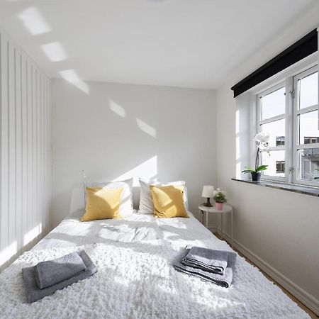 Aday - Apartment Suite 3 Aalborg Center Екстер'єр фото